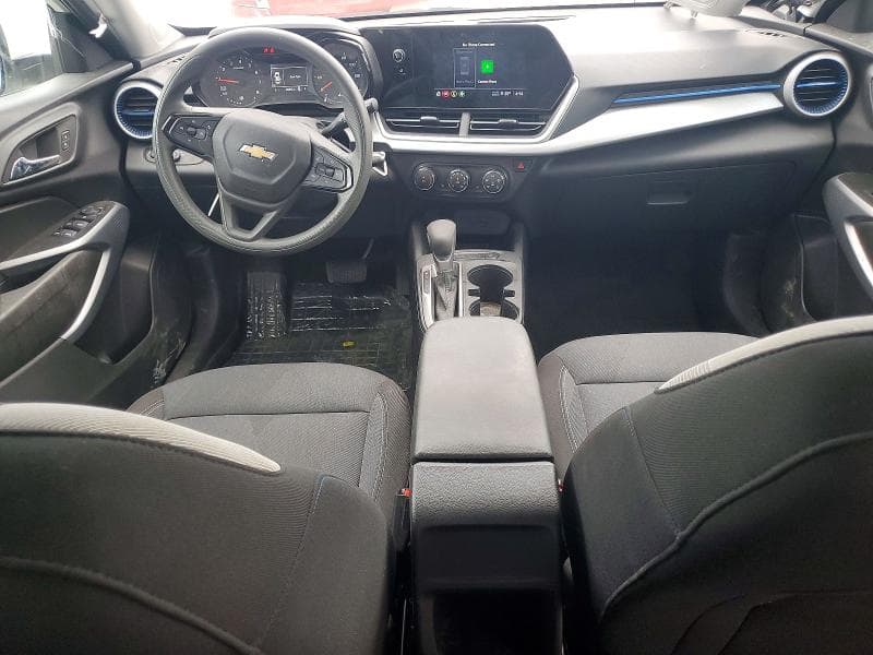 2025 CHEVROLET TRAX LS 8