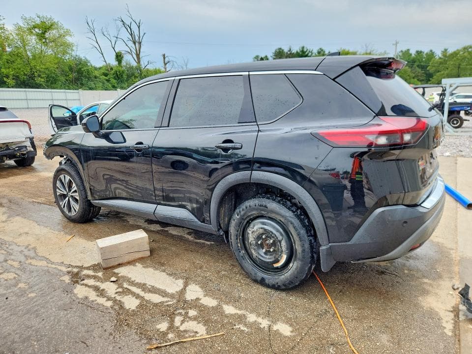 2021 NISSAN ROGUE SV 2
