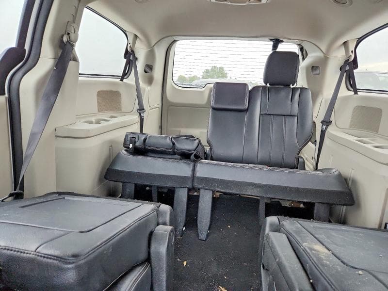 2020 DODGE GRAND CARAVAN CREW 10