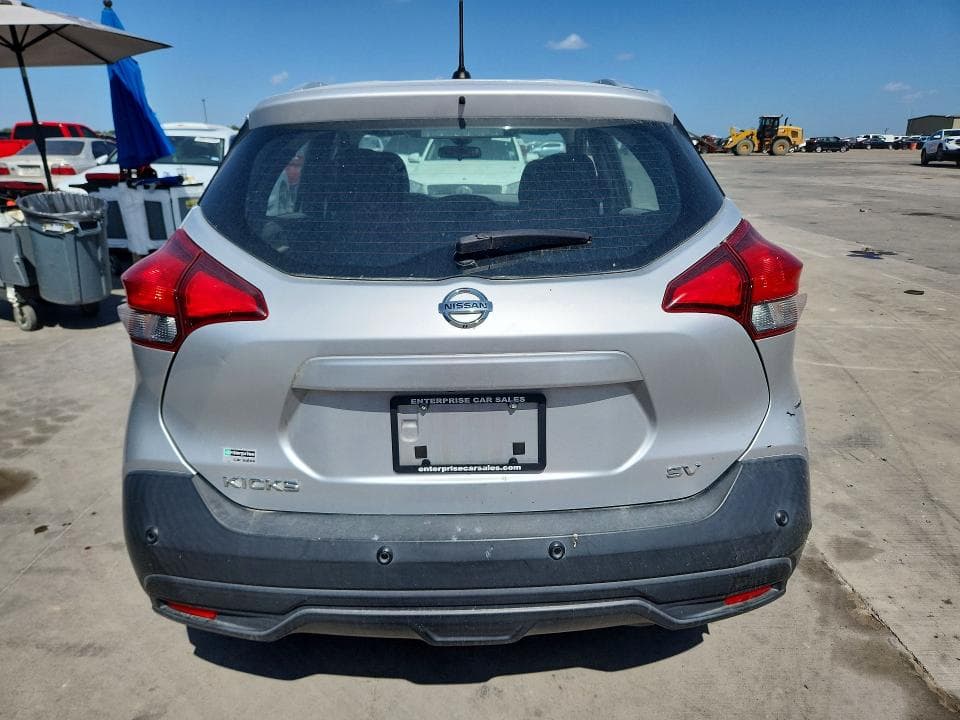 2020 NISSAN KICKS SV 6