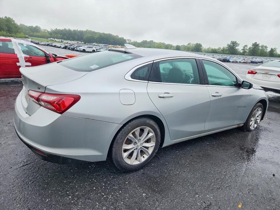 2021 CHEVROLET MALIBU LT 3