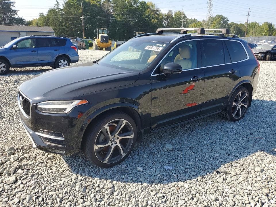 2017 VOLVO XC90 T6 - 1