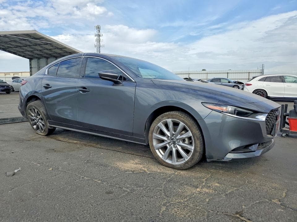 2021 MAZDA 3 PREMIUM 4