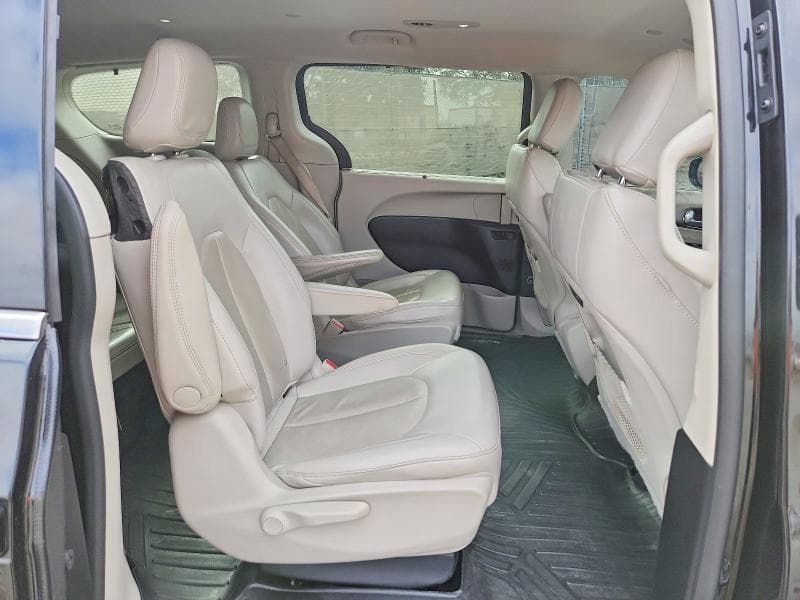 2021 CHRYSLER PACIFICA HYBRID TOURING L 11