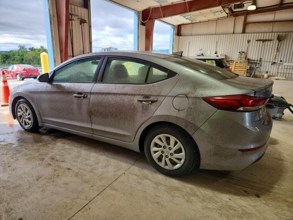 2017 HYUNDAI ELANTRA SE 2