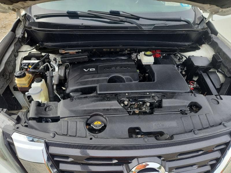2017 NISSAN PATHFINDER PLATINUM 12