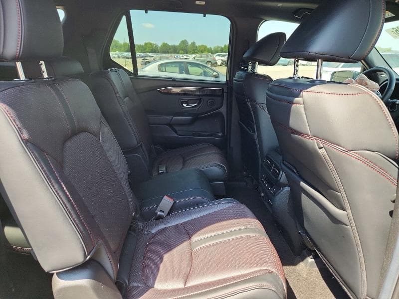 2025 HONDA PILOT BLACK 10