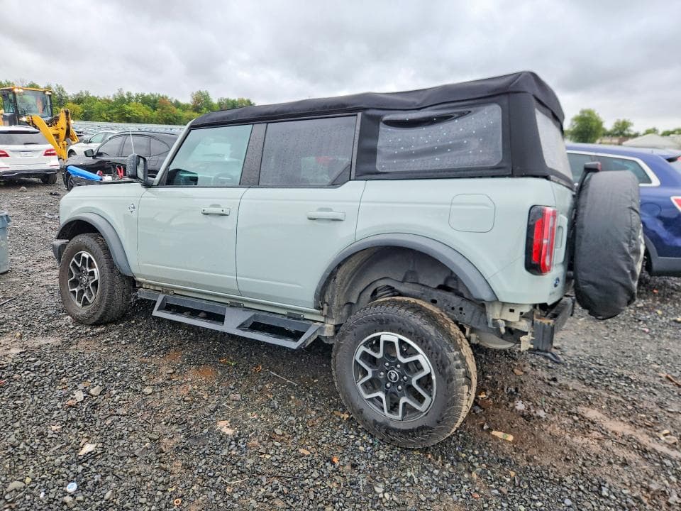 2023 FORD BRONCO BASE 2