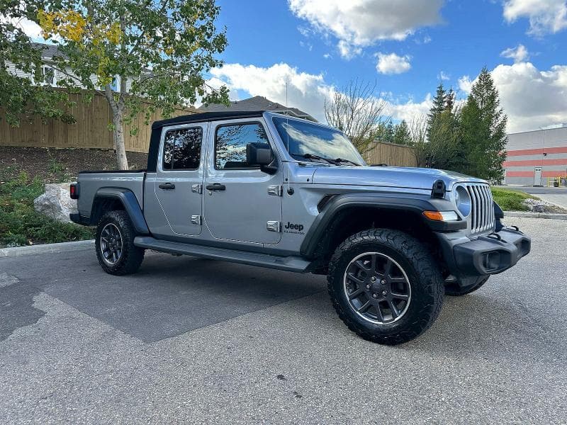 2020 JEEP GLADIATOR SPORT