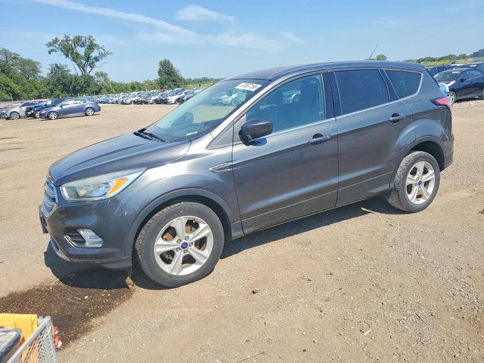 2017 FORD ESCAPE SE - 1