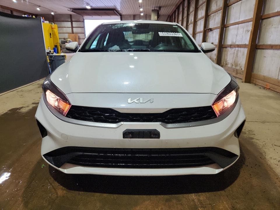 2024 KIA FORTE LXS 5