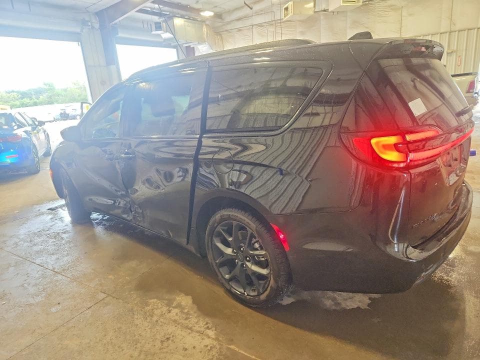 2027 CHRYSLER PACIFICA LIMITED 2