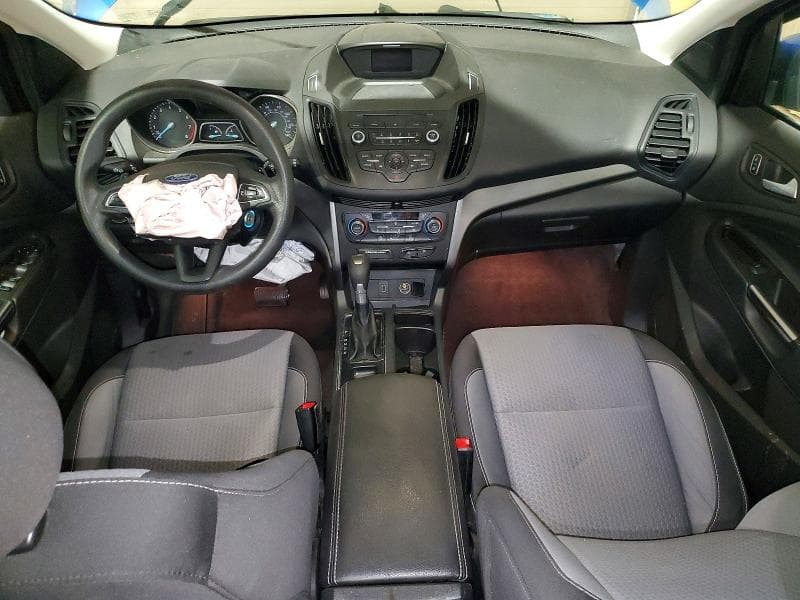 2017 FORD ESCAPE SE 8
