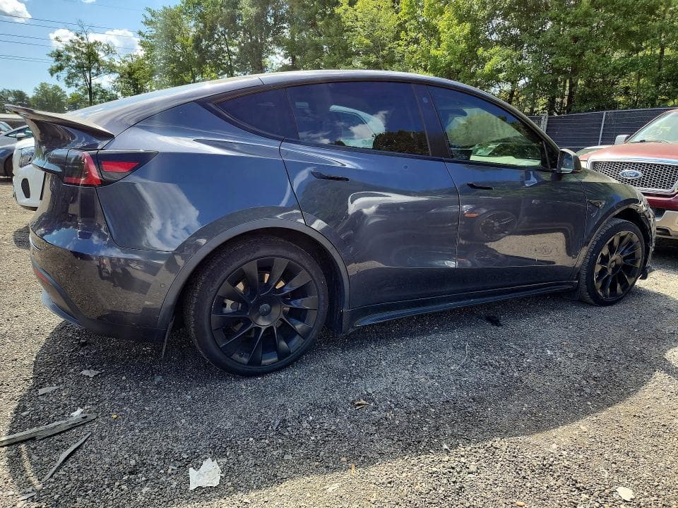 2021 TESLA MODEL Y 3