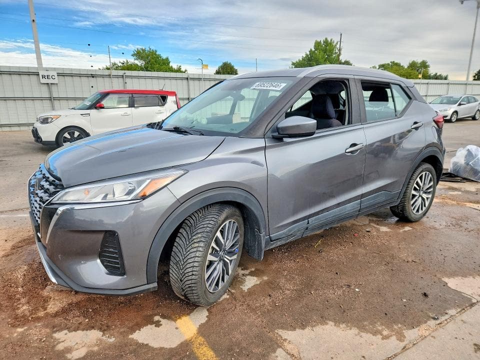 2021 NISSAN KICKS SV