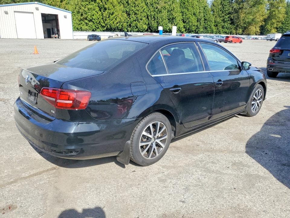 2017 VOLKSWAGEN JETTA SE 3