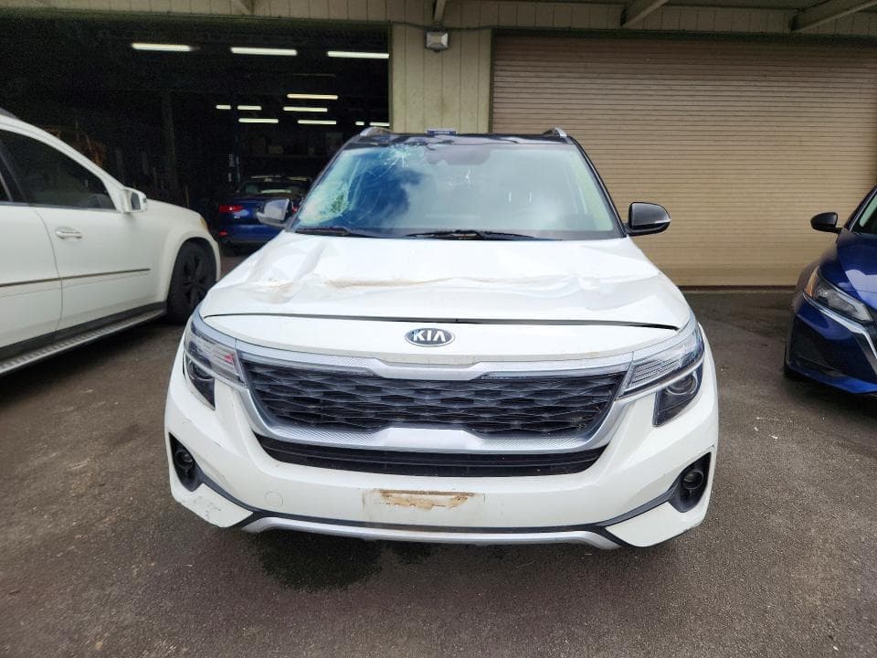 2021 KIA SELTOS S 5