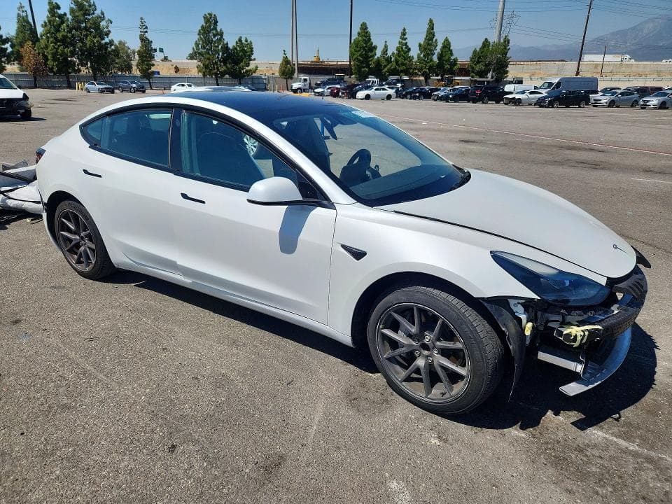 2023 TESLA MODEL 3 4