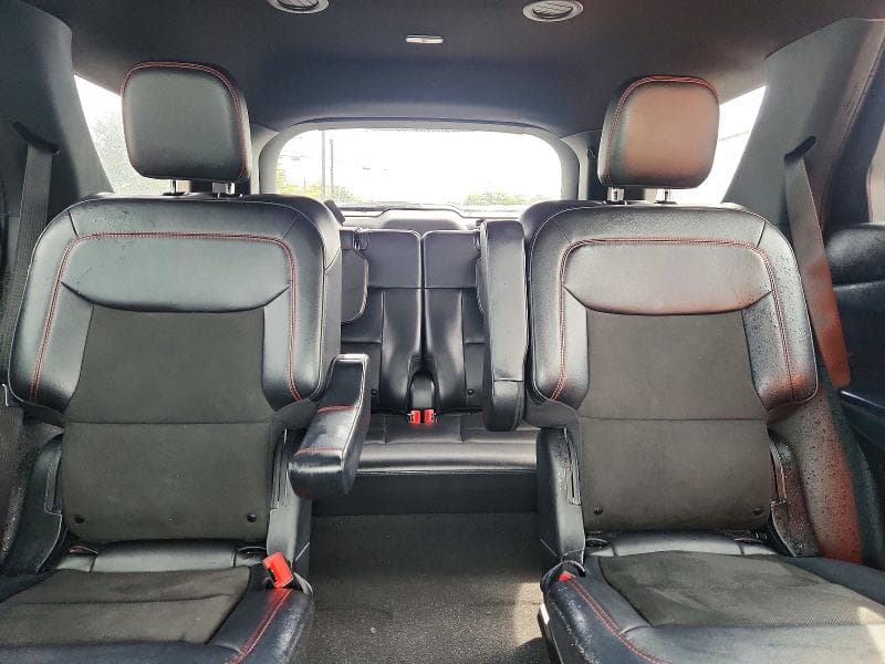 2023 FORD EXPLORER ST-LINE 10