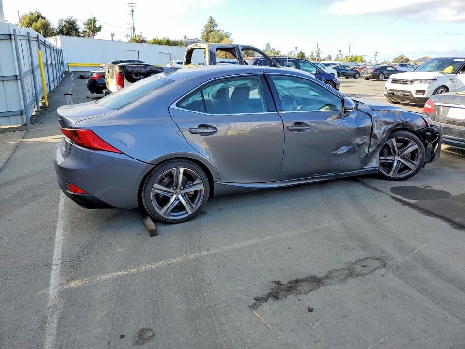 2018 LEXUS IS 300 3