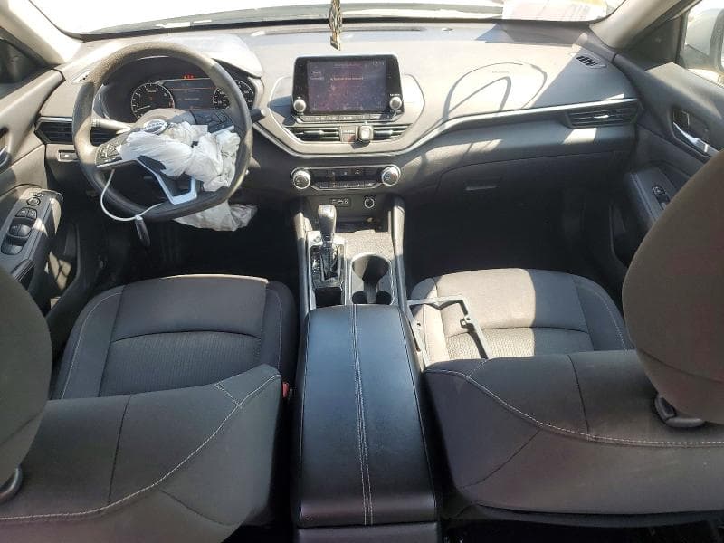 2022 NISSAN ALTIMA SV 8