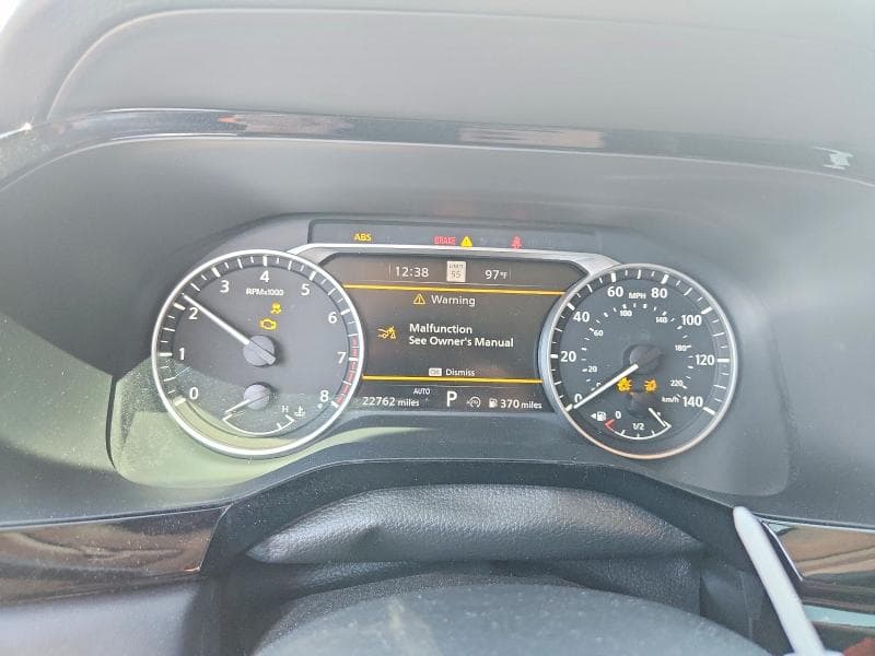 2025 NISSAN PATHFINDER SL 9