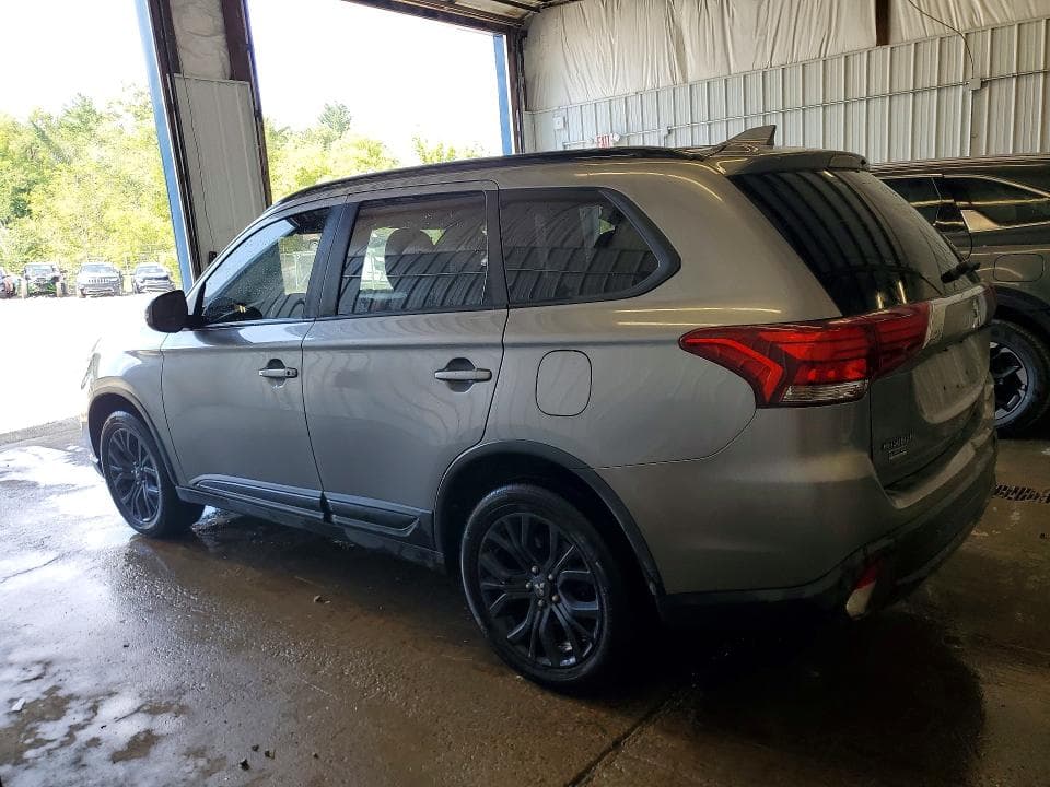 2018 MITSUBISHI OUTLANDER SE 2