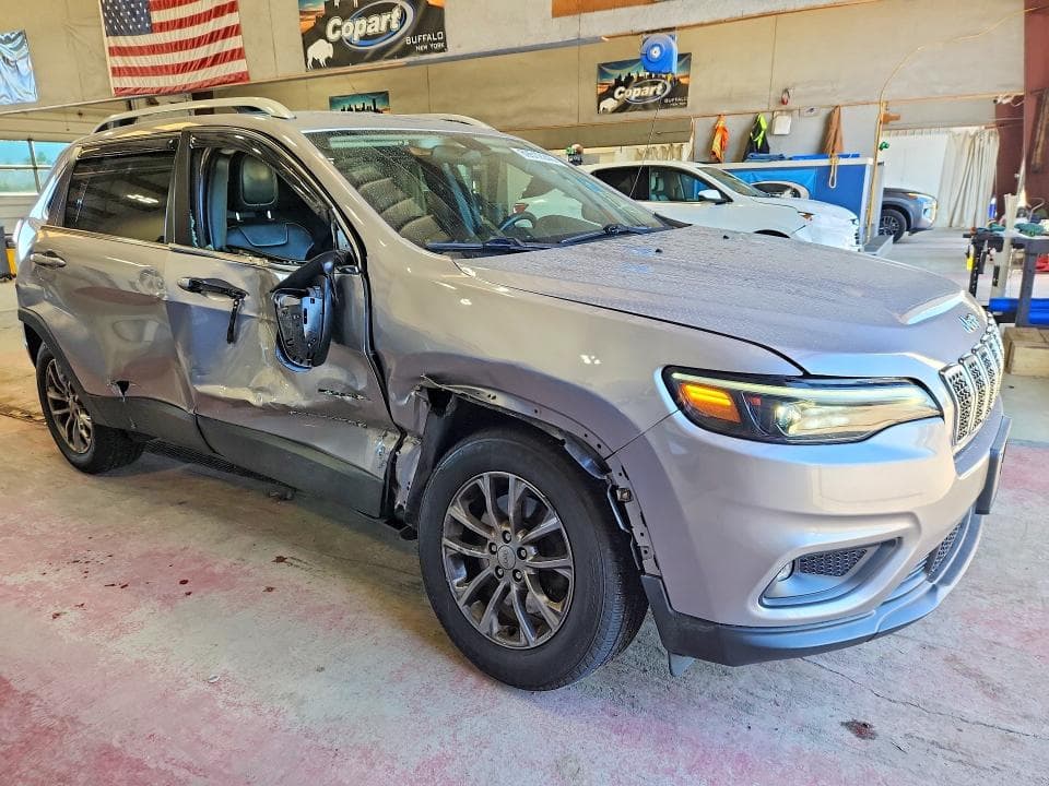 2019 JEEP CHEROKEE LATITUDE PLUS 4