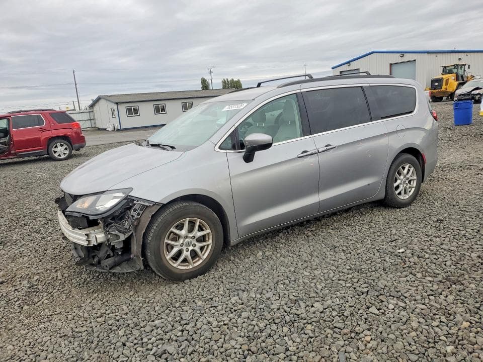 2021 CHRYSLER VOYAGER LXI