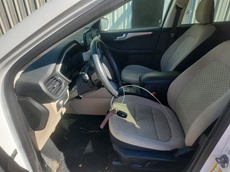 2021 FORD ESCAPE SE 7