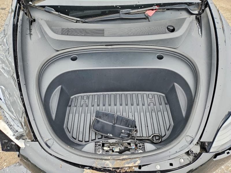 2023 TESLA MODEL 3 12