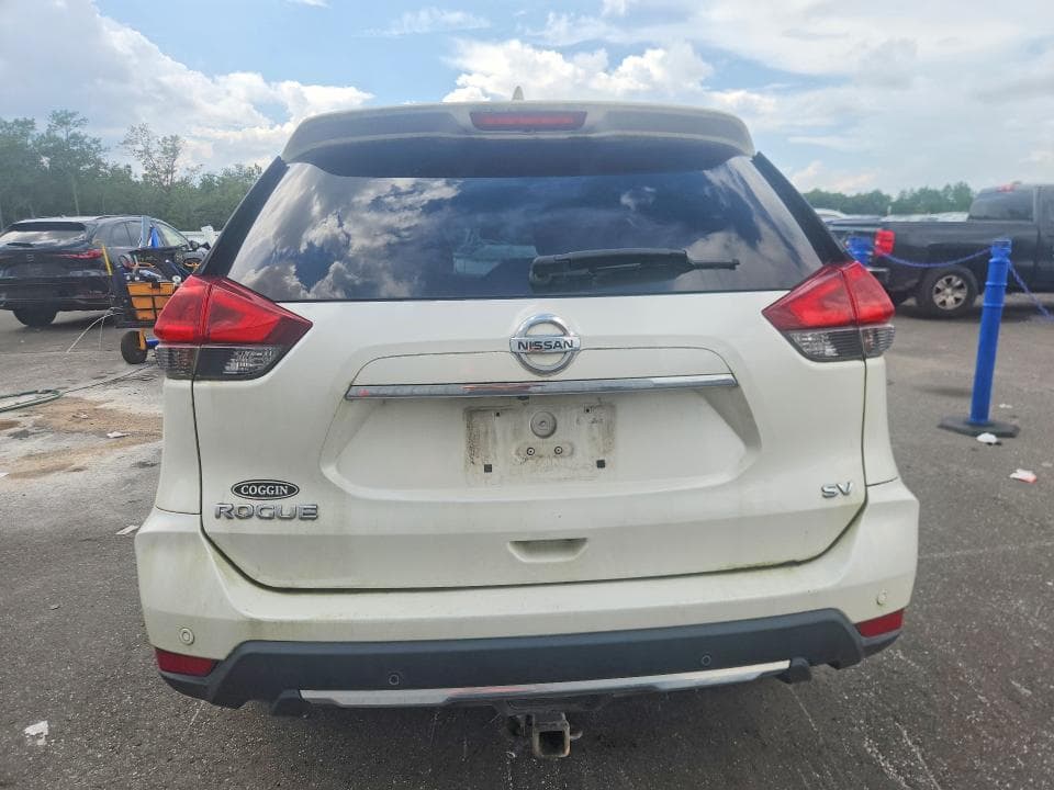 2020 NISSAN ROGUE SV 6