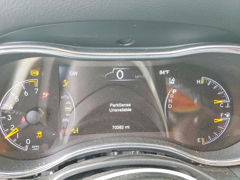 2021 JEEP GRAND CHEROKEE LAREDO 9