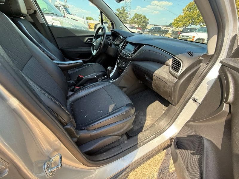 2020 CHEVROLET TRAX 1LT 5