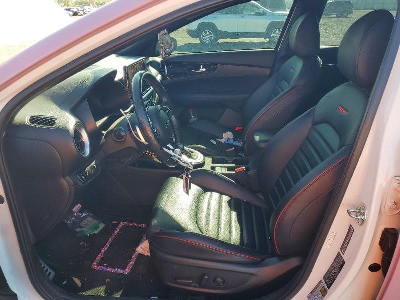 2024 KIA FORTE GT 7