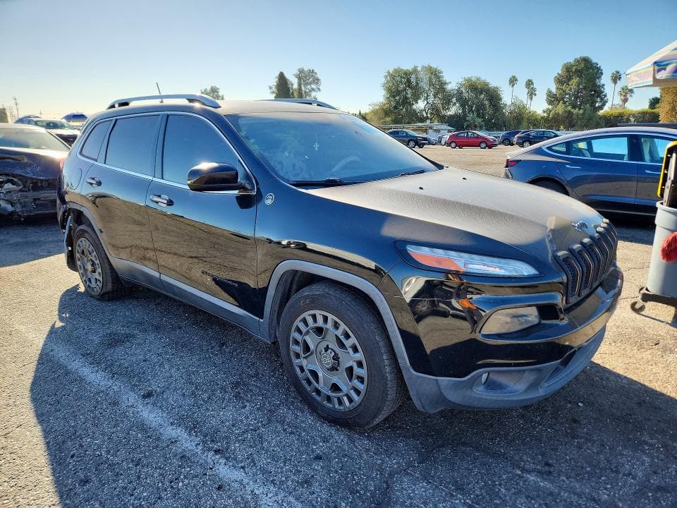 2018 JEEP CHEROKEE LATITUDE PLUS 4