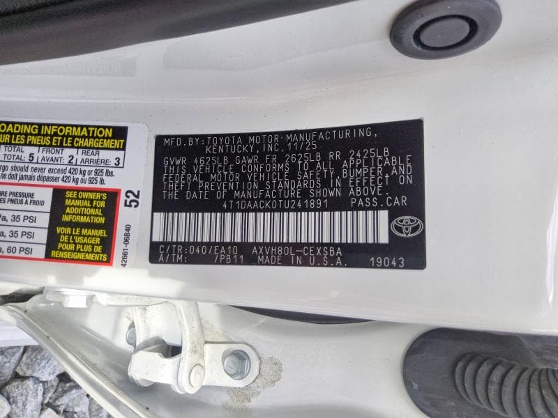 2026 TOYOTA CAMRY SE 13