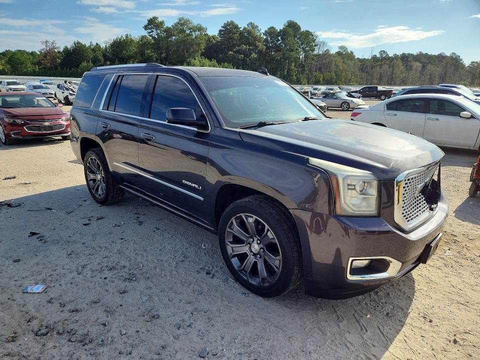 2017 GMC YUKON DENALI 4