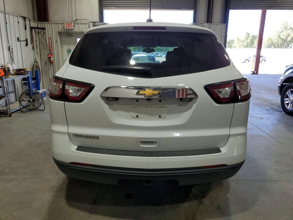 2017 CHEVROLET TRAVERSE LS 6