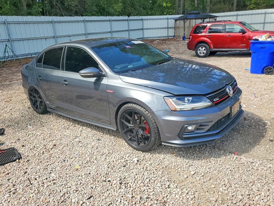 2018 VOLKSWAGEN JETTA GLI 4
