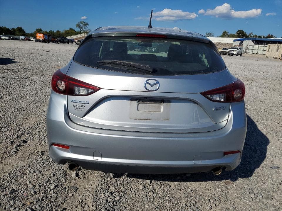 2018 MAZDA 3 TOURING 6