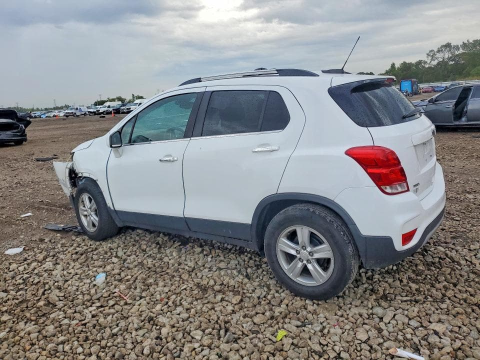 2020 CHEVROLET TRAX 1LT 2