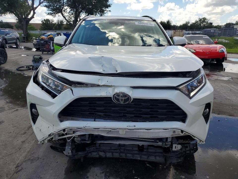 2021 TOYOTA RAV4 XLE PREMIUM 5