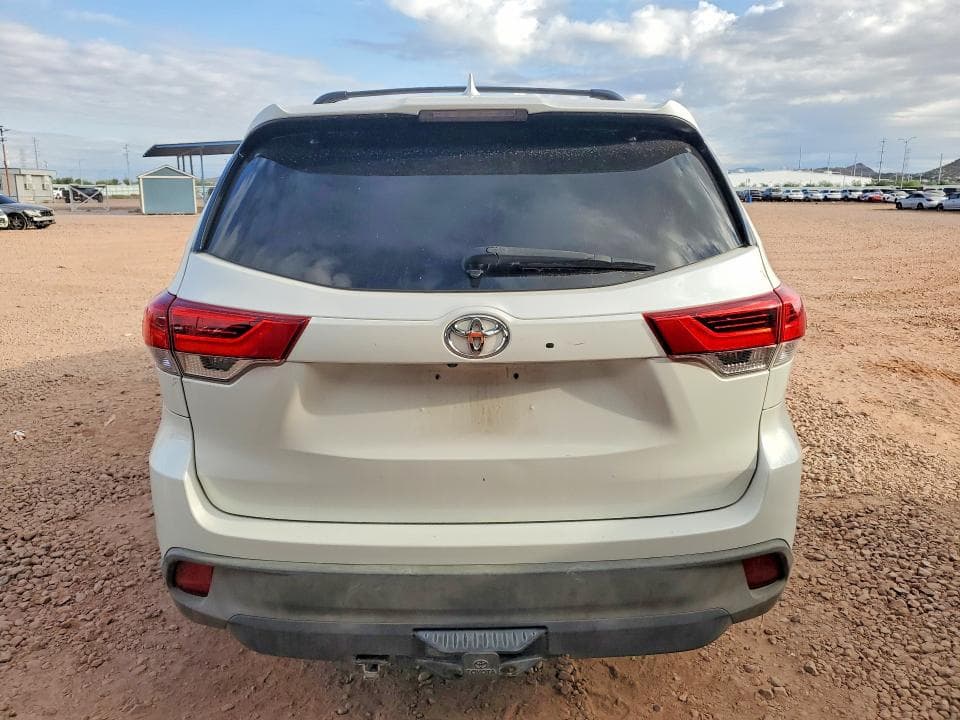 2019 TOYOTA HIGHLANDER LE PLUS 6