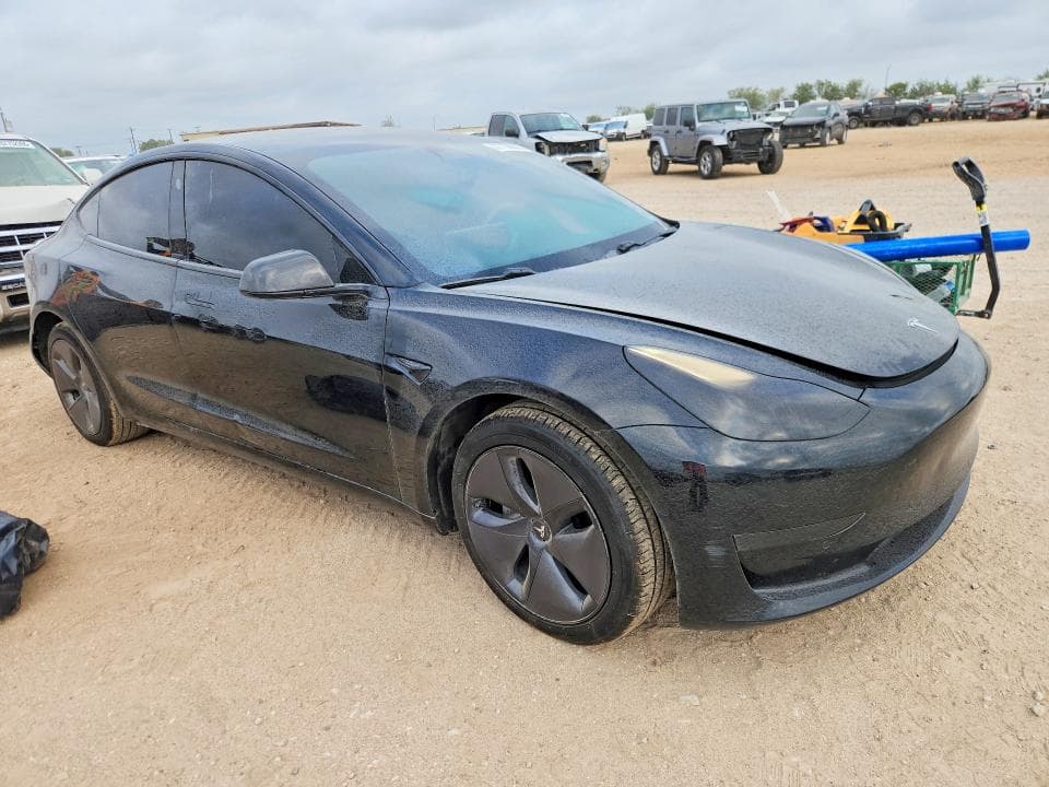 2019 TESLA MODEL 3 4