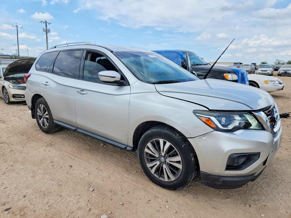 2017 NISSAN PATHFINDER S 4