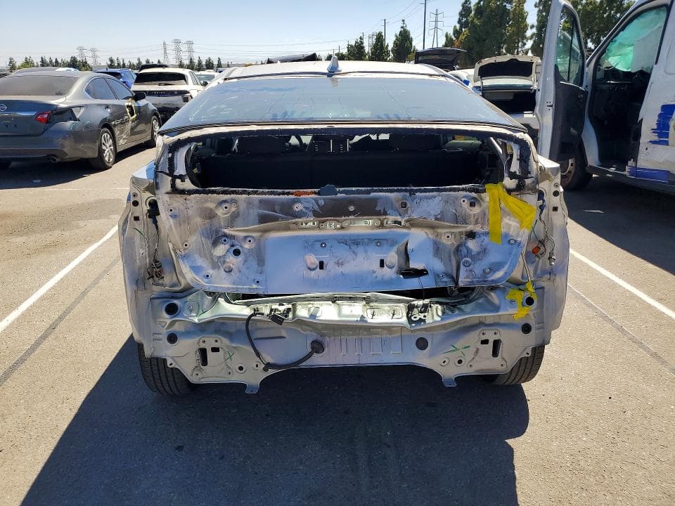 2020 TOYOTA PRIUS L ECO 6
