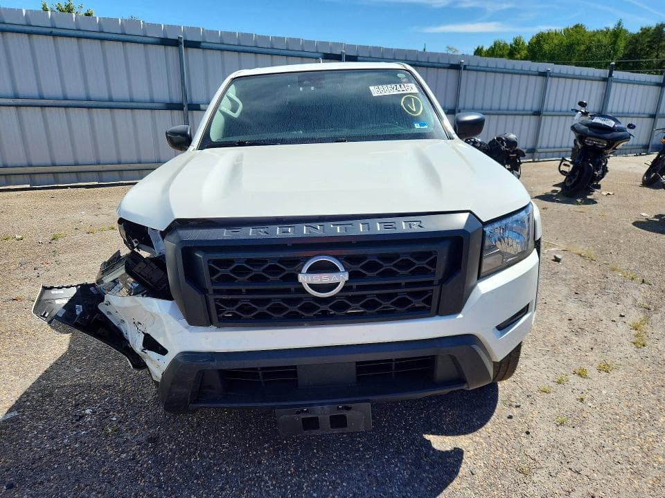 2024 NISSAN FRONTIER S 5