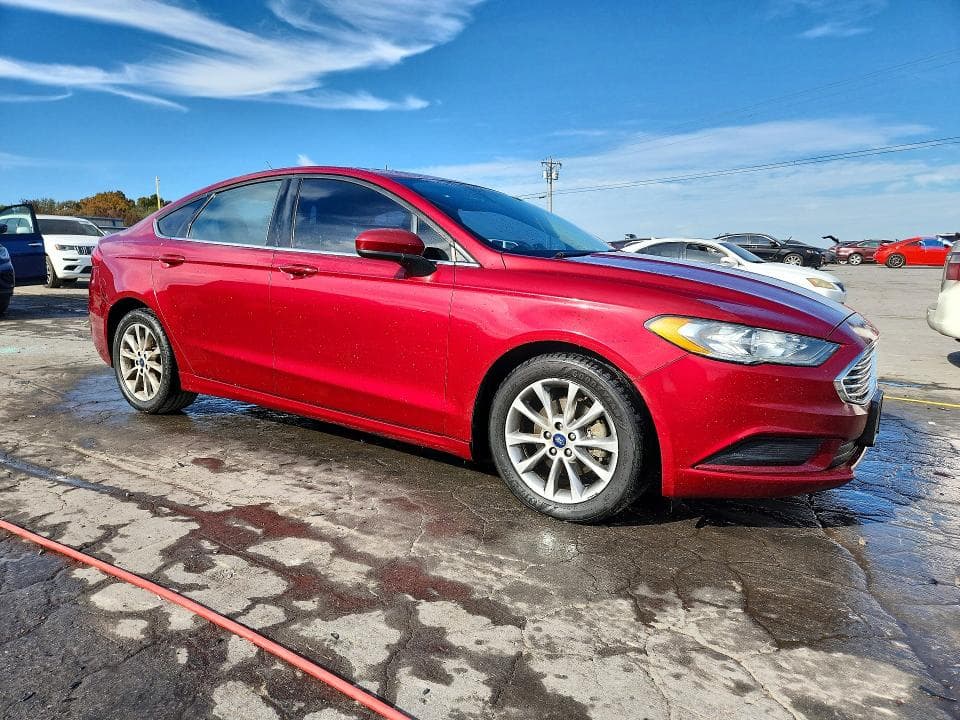 2017 FORD FUSION SE 4