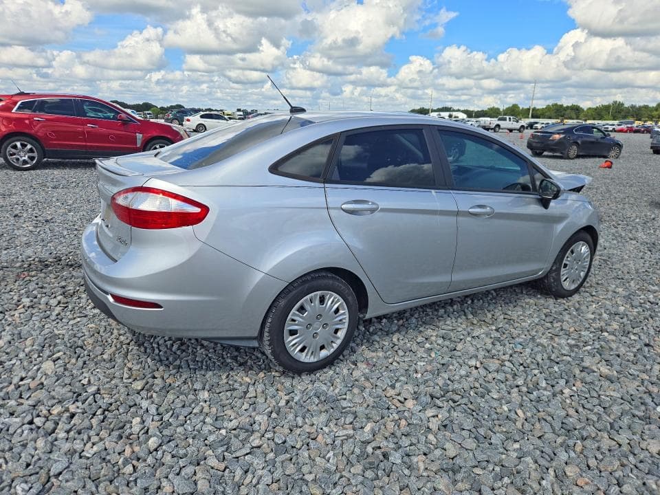 2017 FORD FIESTA SE 3